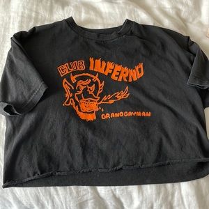 Brandy Melville cropped T